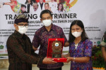 KETUA DEWAN BULELENG HADIRI PEMBUKAAN SEMINAR TRAINING OF TRAINER REGIONAL JABANUSRA-ISTIMEWA TAHUN 2022